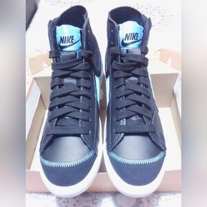 Nike Blazer Mid 77 Jumbo (new in original box)